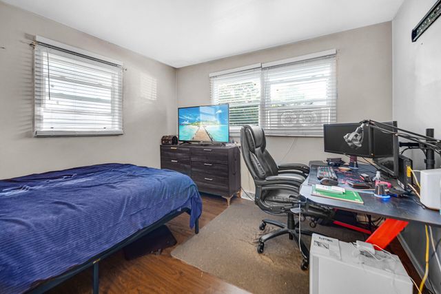 326 Crestwood Drive, Michigan City, IN 46360