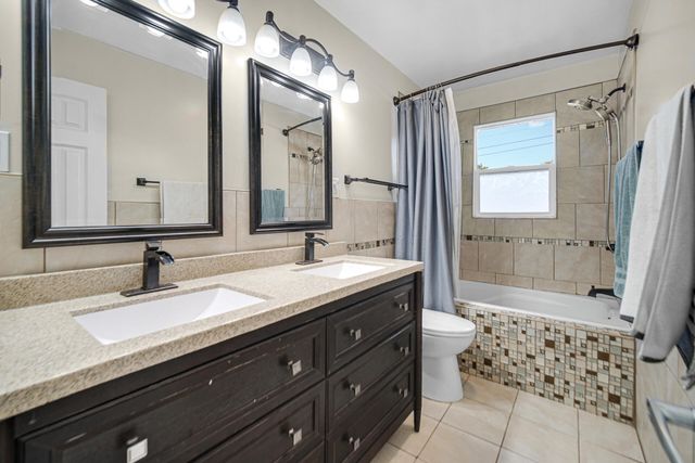 326 Crestwood Drive, Michigan City, IN 46360