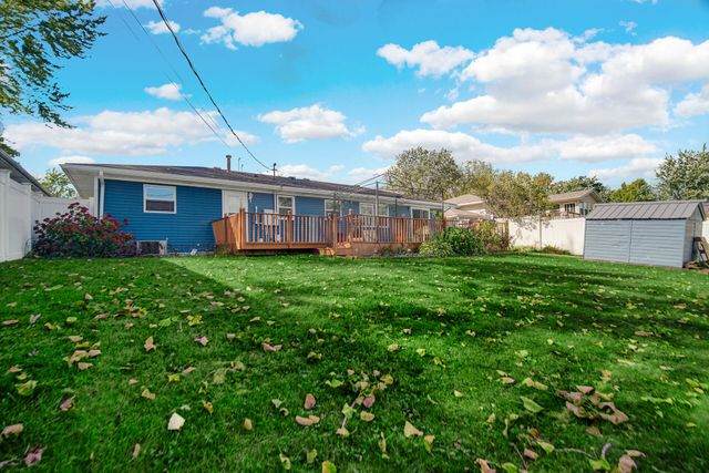 326 Crestwood Drive, Michigan City, IN 46360