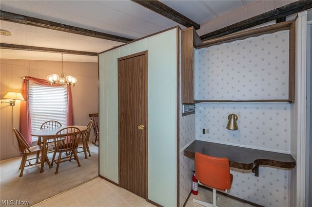 15 Kimberly Lane, Olmsted Twp, OH 44138