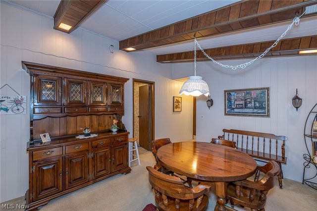 15 Kimberly Lane, Olmsted Twp, OH 44138