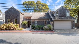 33 Union St, Newburyport, MA 01950