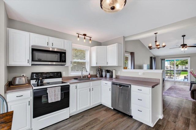 7022 Rockstream Drive, Madison, WI 53719