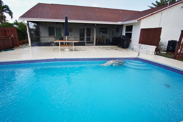 7561 Nemec Drive N, Lake Clarke Shores, FL 33406