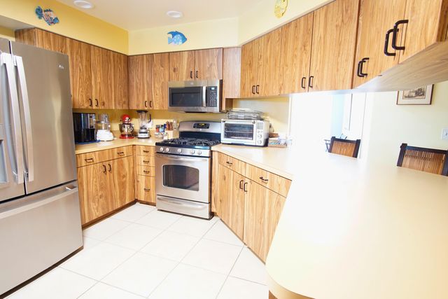 7561 Nemec Drive N, Lake Clarke Shores, FL 33406
