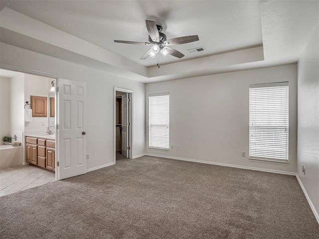 325 Crossland Court, Edmond, OK 73003