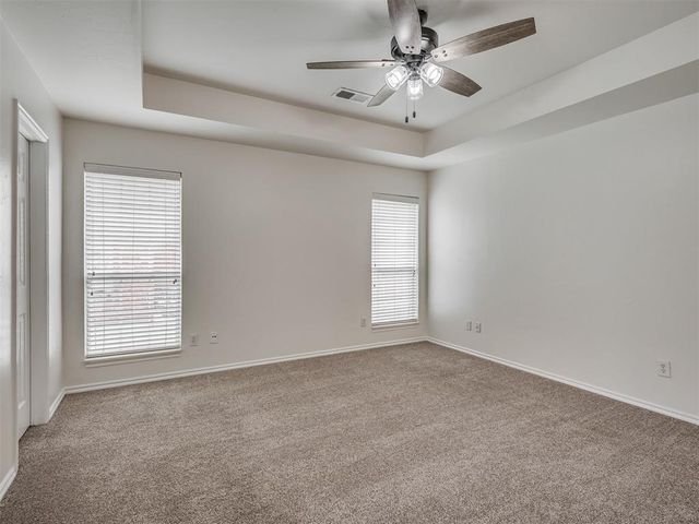 325 Crossland Court, Edmond, OK 73003