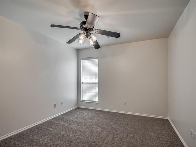 325 Crossland Court, Edmond, OK 73003