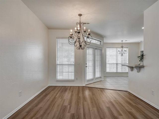 325 Crossland Court, Edmond, OK 73003