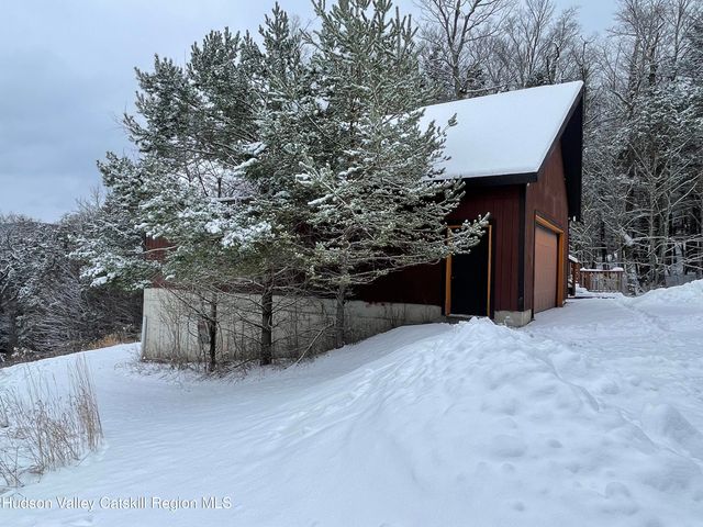 27 Terrace Drive, Lexington, NY 12468