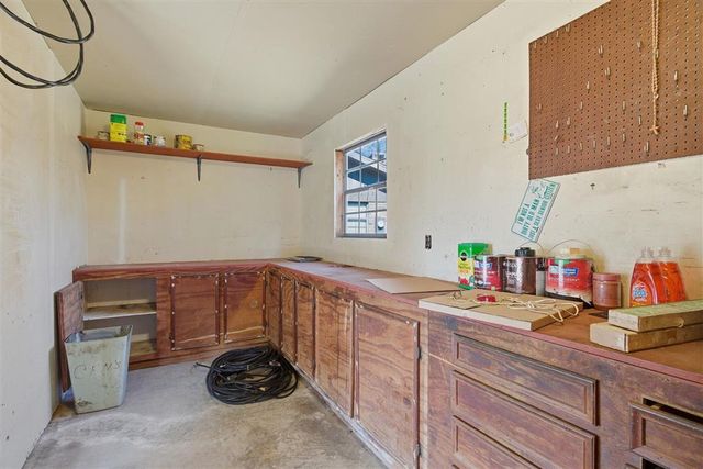 3592 Ash Drive, Sulphur, LA 70663