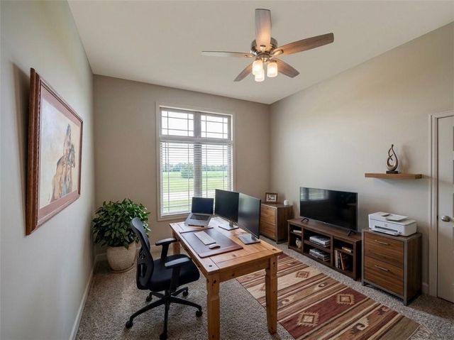 1100 SW Heather Drive, Lee's Summit, MO 64081