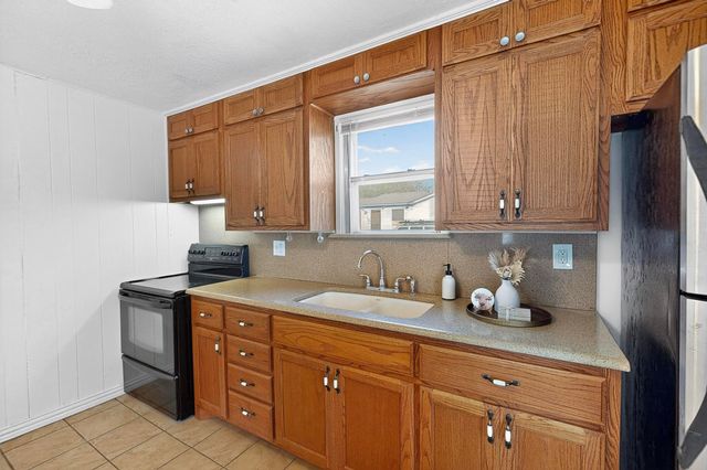 507 N Rusk Street, Weatherford, TX 76086