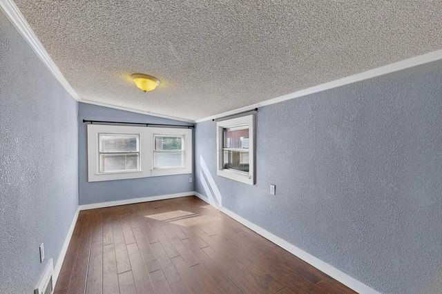 507 N Rusk Street, Weatherford, TX 76086