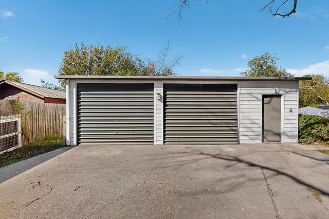 507 N Rusk Street, Weatherford, TX 76086