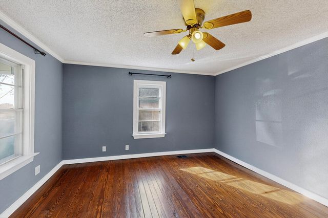 507 N Rusk Street, Weatherford, TX 76086