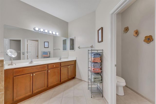 10445 SW 226th St, Cutler Bay, FL 33190