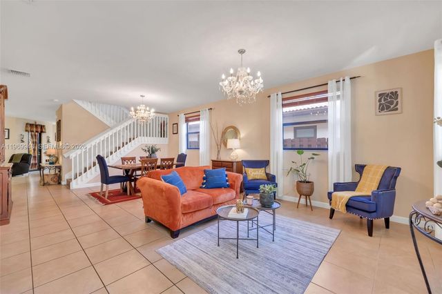 10445 SW 226th St, Cutler Bay, FL 33190