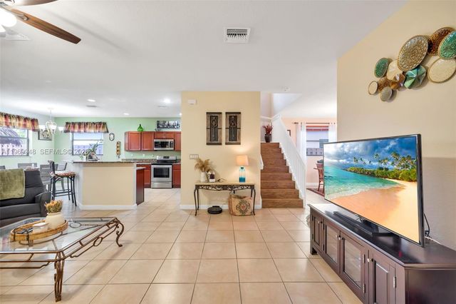 10445 SW 226th St, Cutler Bay, FL 33190