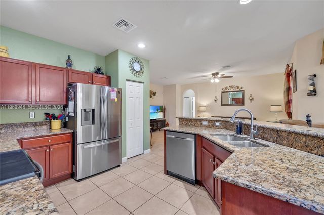 10445 SW 226th St, Cutler Bay, FL 33190