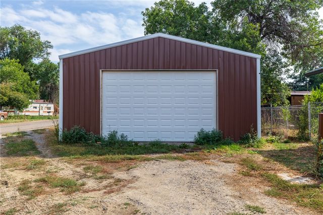 1744 Canary Avenue, Billings, MT 59101