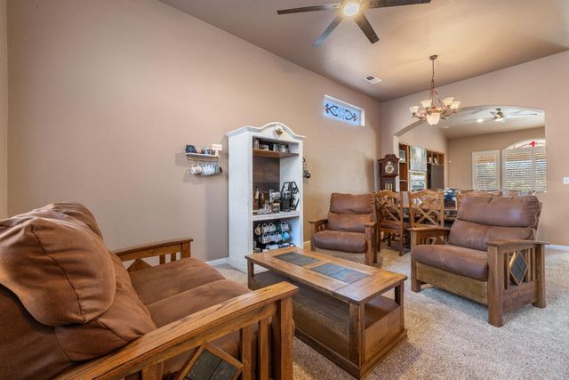 3012 Degas Ln, Modesto, CA 95355