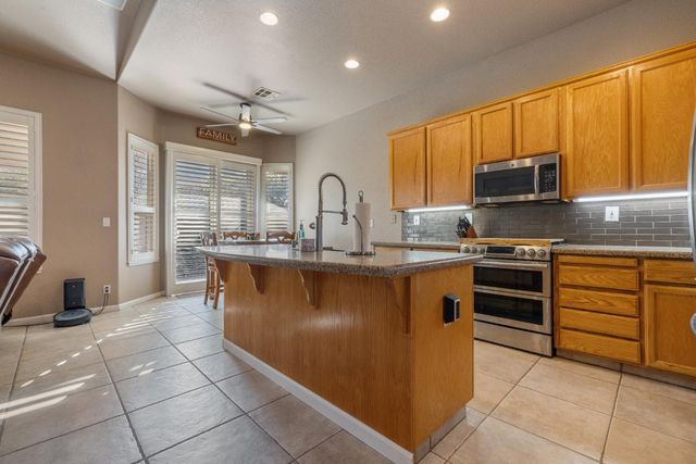 3012 Degas Ln, Modesto, CA 95355