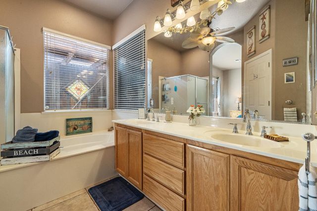 3012 Degas Ln, Modesto, CA 95355