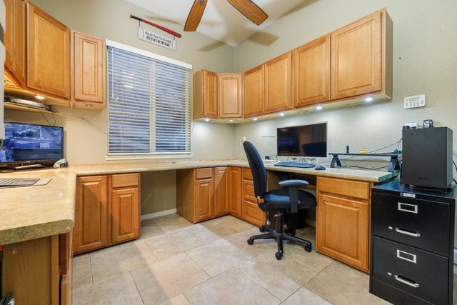 3012 Degas Ln, Modesto, CA 95355