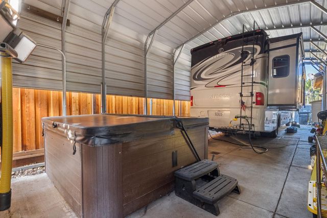 3012 Degas Ln, Modesto, CA 95355