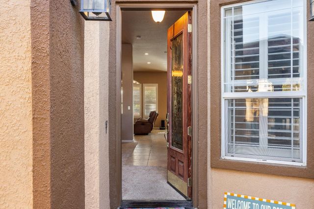 3012 Degas Ln, Modesto, CA 95355