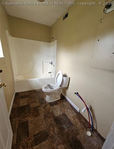5587 Kanawha Turnpike, St Albans, WV 25177