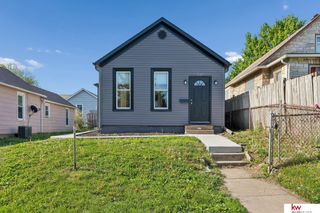 307 Woolworth Avenue, Omaha, NE 68108