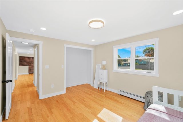 327 Shamrock Drive, Warwick, RI 02886