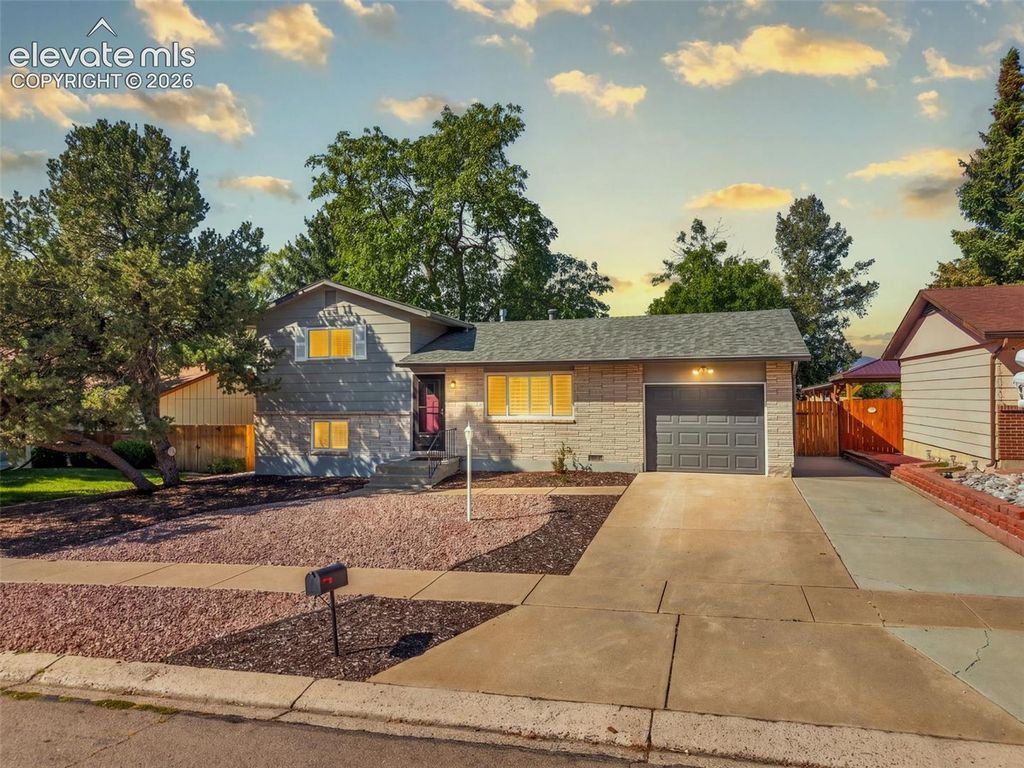 1414 Martin Drive, Colorado Springs, CO 80915 — exterior