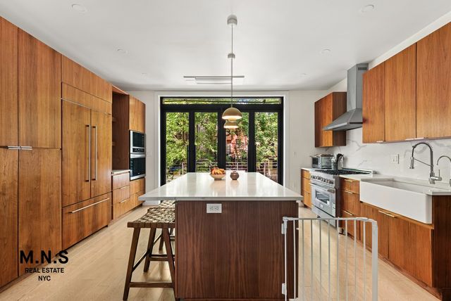 451 Hancock Street, New York City, NY 11233