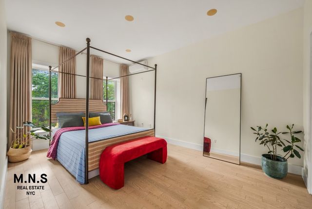 451 Hancock Street, New York City, NY 11233