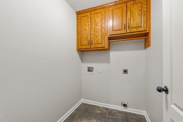 240 Plum Dr., Austin, AR 72007