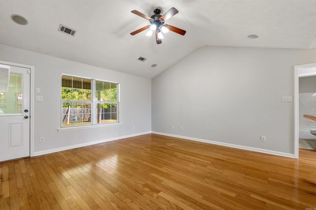 240 Plum Dr., Austin, AR 72007