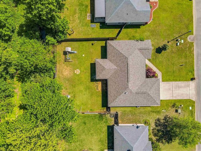 240 Plum Dr., Austin, AR 72007