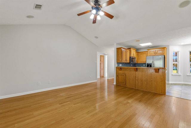 240 Plum Dr., Austin, AR 72007