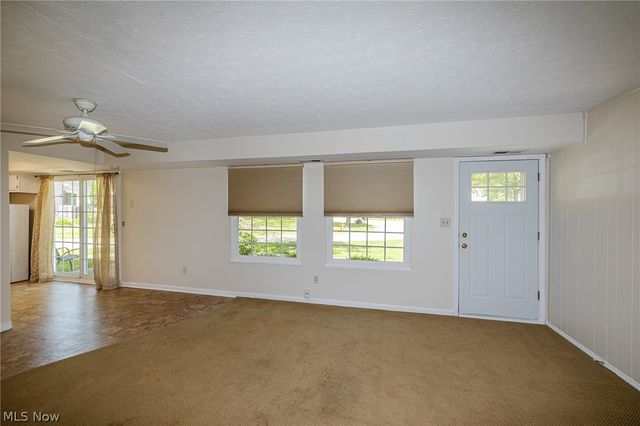 13748 Oakbrook Drive 13748, North Royalton, OH 44133