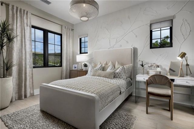 521 Blackberry, Irvine, CA 92602