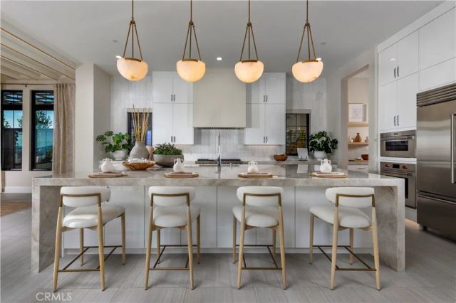 521 Blackberry, Irvine, CA 92602