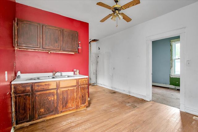 12337 S Emerald Avenue, Chicago, IL 60628