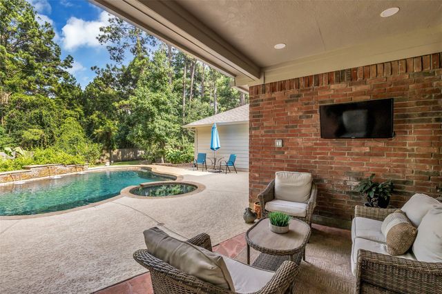 12603 Winchester Court, Magnolia, TX 77354