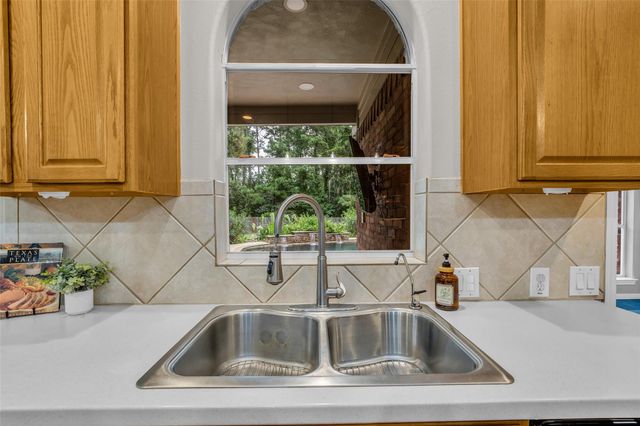 12603 Winchester Court, Magnolia, TX 77354