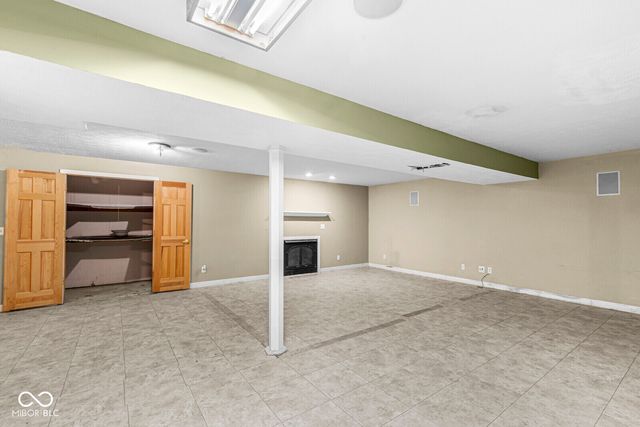 1263 Birchwood Way, Greenwood, IN 46143