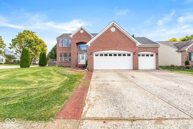 1263 Birchwood Way, Greenwood, IN 46143