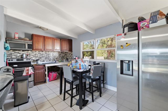 4103 W PEARL AVENUE, Tampa, FL 33611